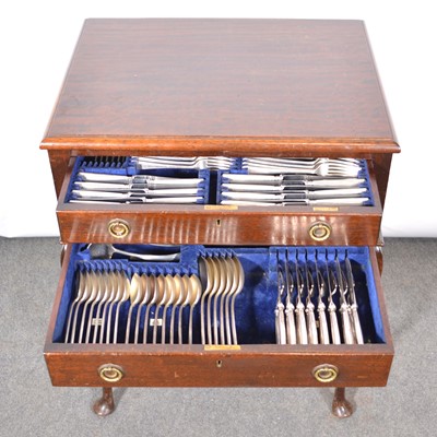 Lot 156 - Canteen of silver-plated cutlery by Mappin & Webb