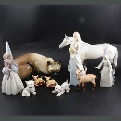 Lot 62 - Beswick, Lladro, and other decorative figures.
