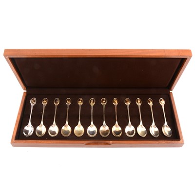 Lot 193 - John Pinches silver spoon set, RSPB, cased