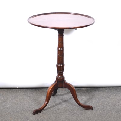 Lot 578 - George III style mahogany tripod table