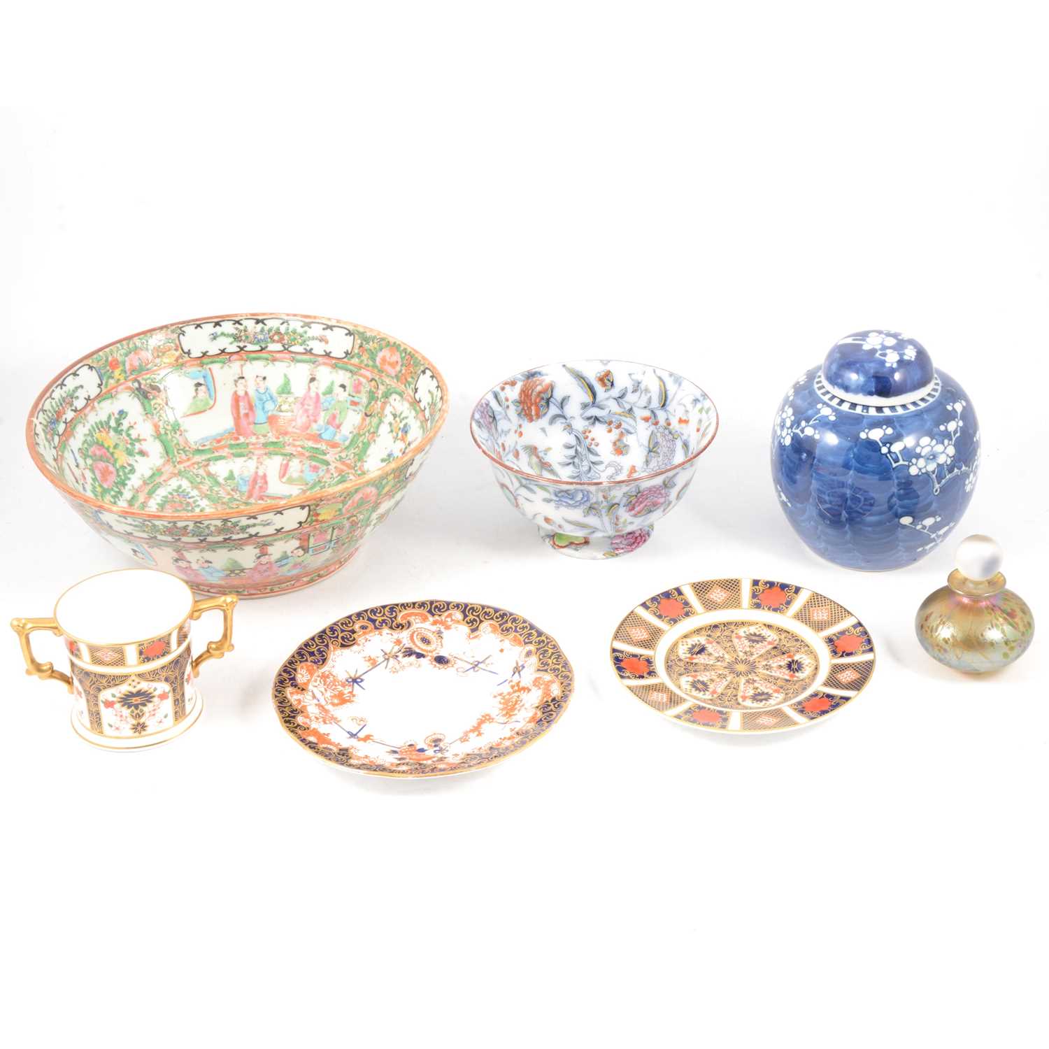 Lot 62 - Collection of decorative ceramics and glass