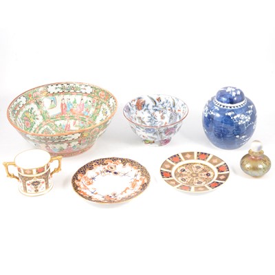 Lot 62A - Collection of decorative ceramics and glass