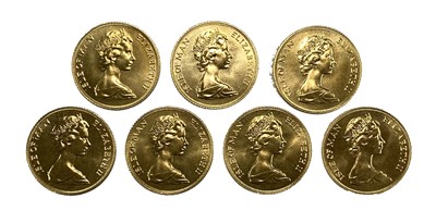 Lot 130 - Elizabeth II seven Isle of Man gold half Sovereign coins, 1973