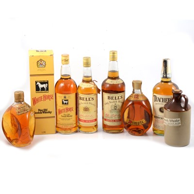 Lot 307 - Seven assorted bottles of blended Scotch whisky, 1970s-1990s bottlings