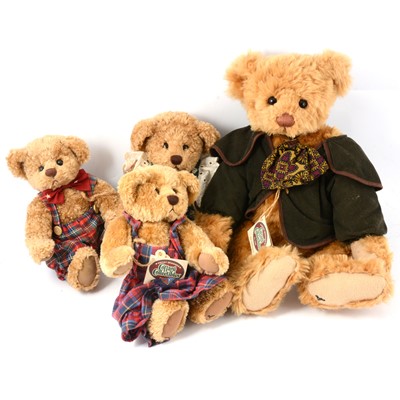 Lot 153 - Cottage Collectibles artist teddy bears by Ganz, four including TD Wellington