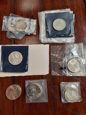 Lot 140 - Commemorative coin collection - including 110 commemorative £5 coins etc.
