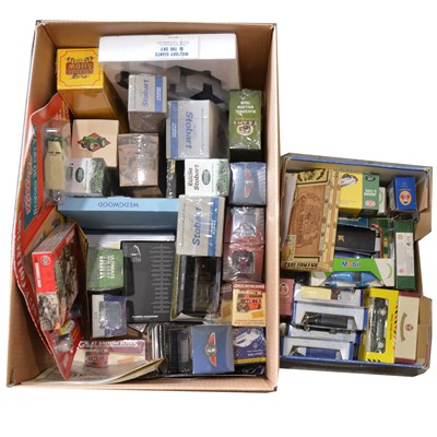 Lot 177 - Modern die-cast models and vehicles, including examples by Atlas.