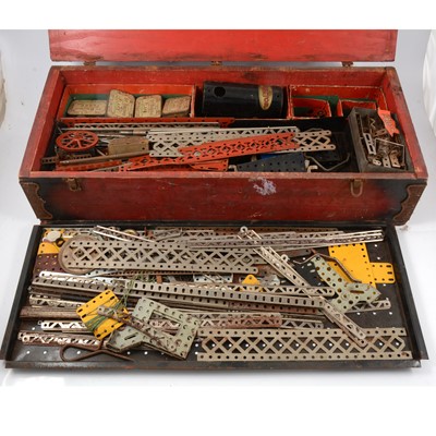 Lot 78 - The New Erector chest, A C Gilbert Co, USA and Meccano.