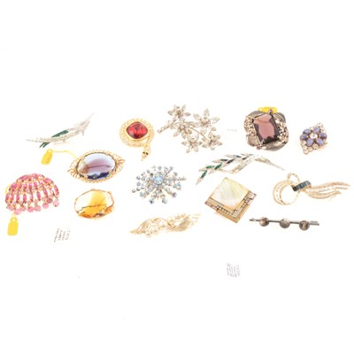 Lot 184 - Langani, Joan Rivers and other vintage faux gemstone set brooches.