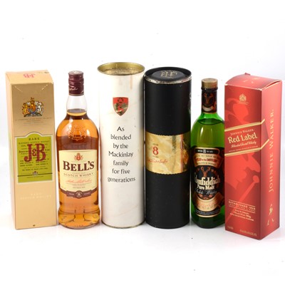 Lot 309 - FIve assorted bottles of whisky including Glenfiddich, 1970s bottling