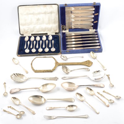Lot 117 - Part set of silver teaspoons, Atkin Brothers, Sheffield 1927, and other plated cutlery.