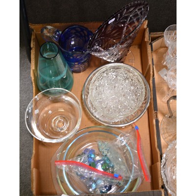Lot 65 - Collection of glassware
