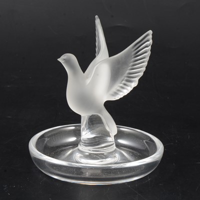 Lot 75 - Lalique Crystal, Thalie, a frosted an clear glass dish