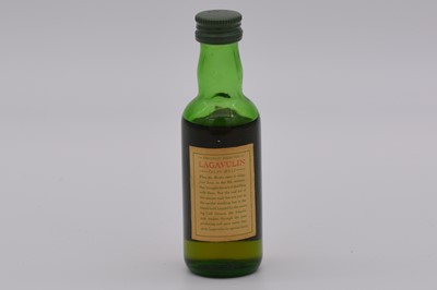 Lot 42 - Lagavulin, 12 year old, 1980s bottling