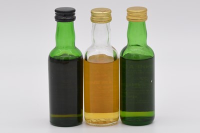 Lot 8 - Cadenhead's Black Label miniature series: Benrinnes, three bottlings