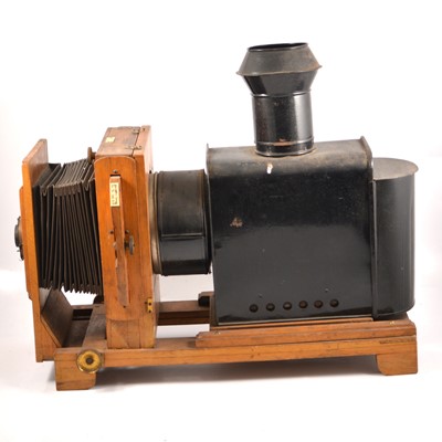 Lot 210 - A Midland Camera Co. camera with bulls eye lens.