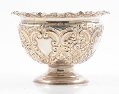 Lot 247 - Silver pedestal sugar basin, by Atkin Brothers,...