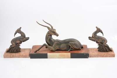 Lot 108 - Art Deco sculpture of a Gazelle, and pair of similar bookends