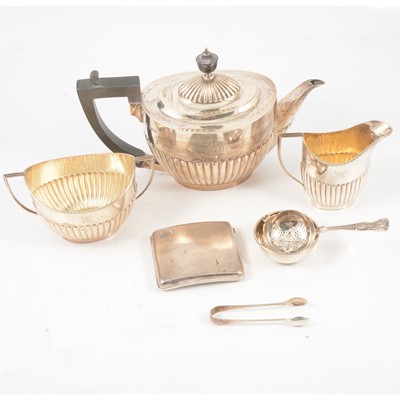 Lot 278 - Silver three-piece teaset, Goldsmiths & Silversmiths Co Ltd, London 1908, and other small silver.