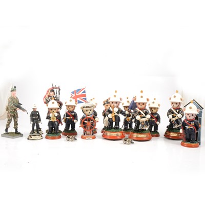 Lot 9 - A collection of Hamilton and other Royal Marine figurines.