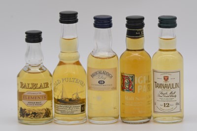 Lot 42 - Sixteen assorted miniature whiskies, late 1990s bottlings