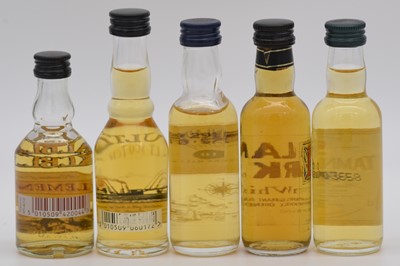 Lot 42 - Sixteen assorted miniature whiskies, late 1990s bottlings