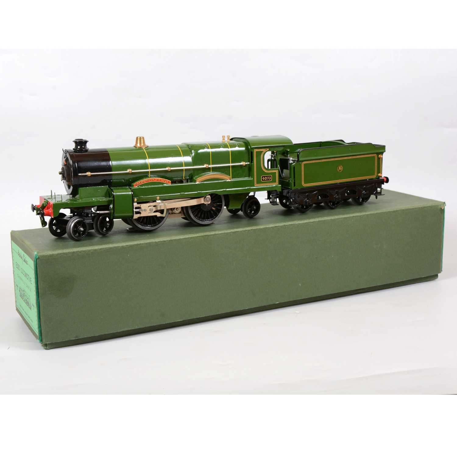 Lot 6 - Hornby O gauge electric model railway locomotive and tender, E320 GWR 4-4-2, 'Caerphilly Castle'