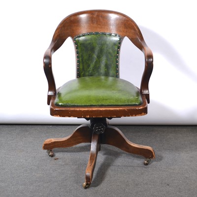 Lot 333 - Edwardian walnut revolving office chair