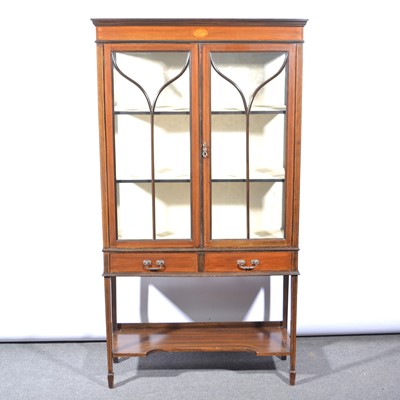 Lot 549 - Edwardian inlaid mahogany china cabinet