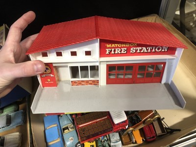 Lot 139 - Loose and boxed die-cast models, including Matchbox G-10 fire Station Set