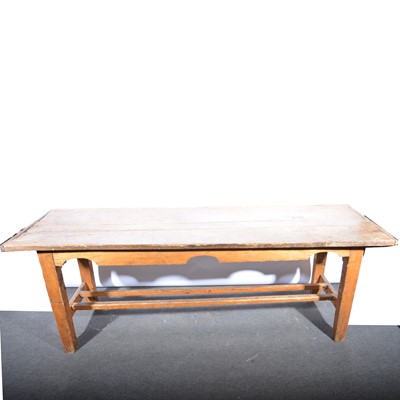 Lot 536 - Victorian pine farmhouse table