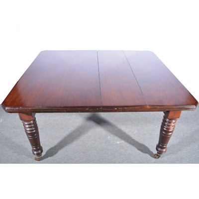 Lot 506 - Late Victorian walnut windout dining table