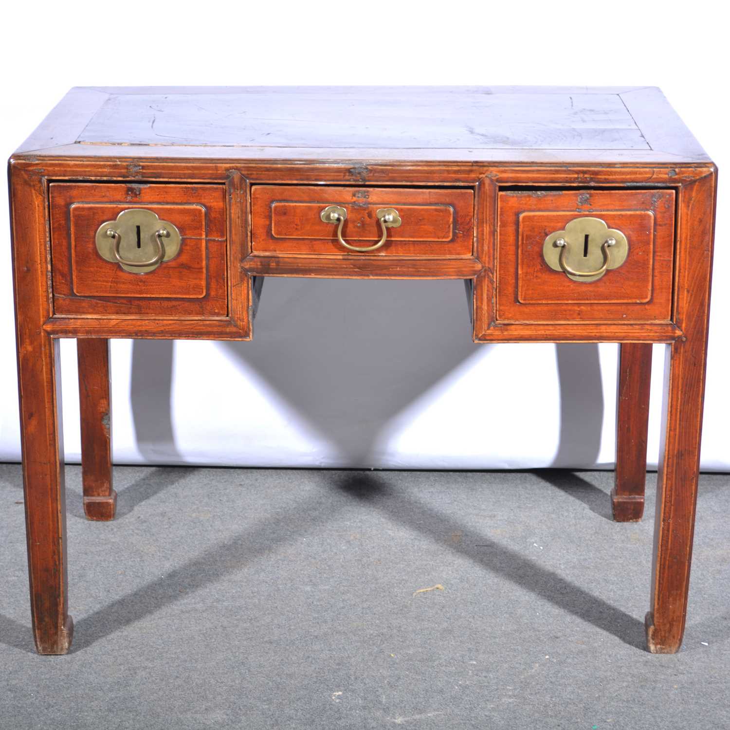 Lot 594 - Chinese elm table