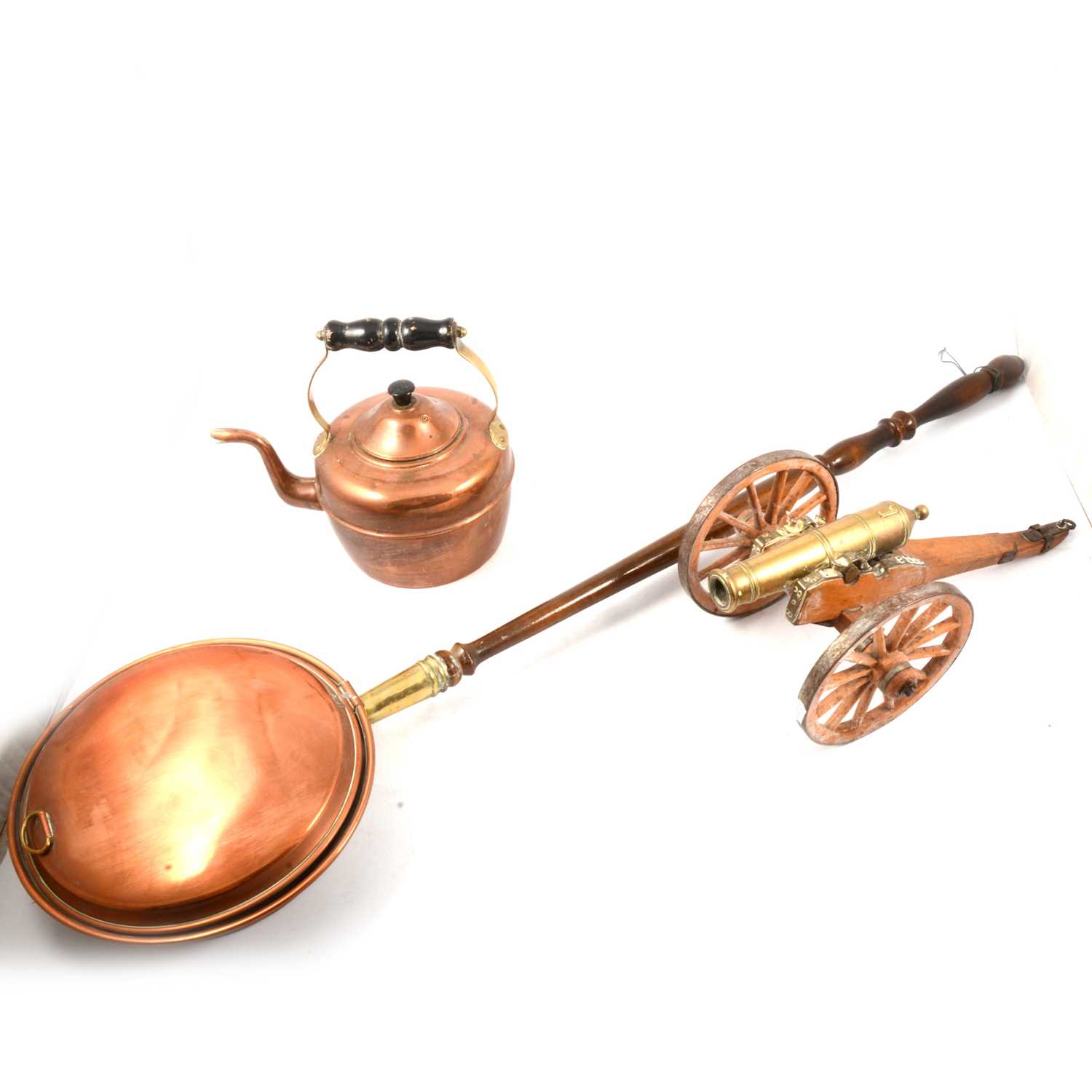 Lot 114 - A copper warming pan, kettle and handmade gun carriage.