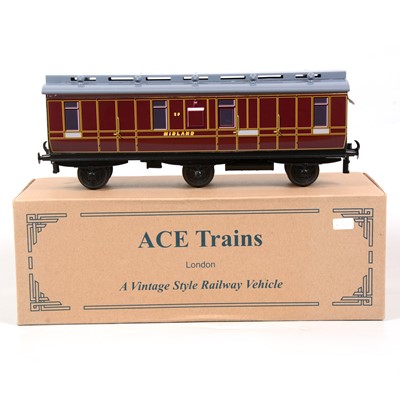 Lot 122 - ACE Trains O gauge model railway passenger coach, Wright MR full brake 'Midlands', no.29, boxed.