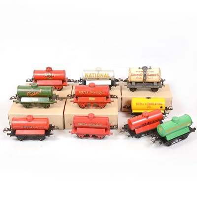 Lot 51 - Ten Hornby O gauge model railway tank wagons