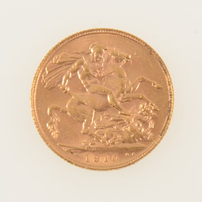 Lot 361 - Edward VII gold Sovereign coin, 1910