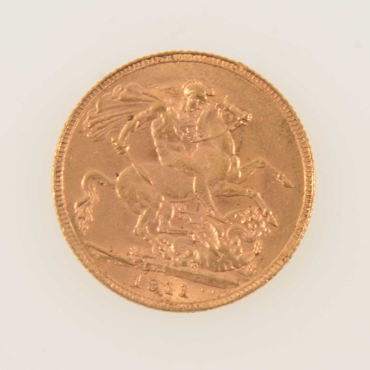 Lot 347 - George V gold Sovereign coin, 1911