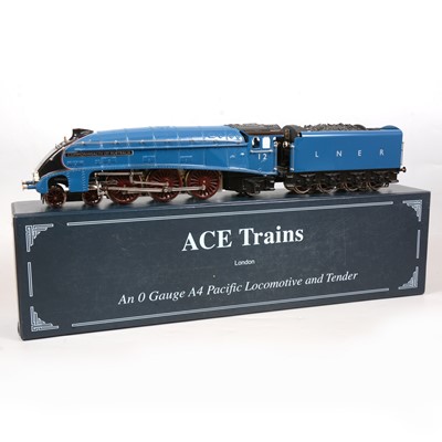 Lot 93 - ACE trains O gauge model railway locomotive and tender, LNER 4-6-2, 'Commonwealth of Australia'