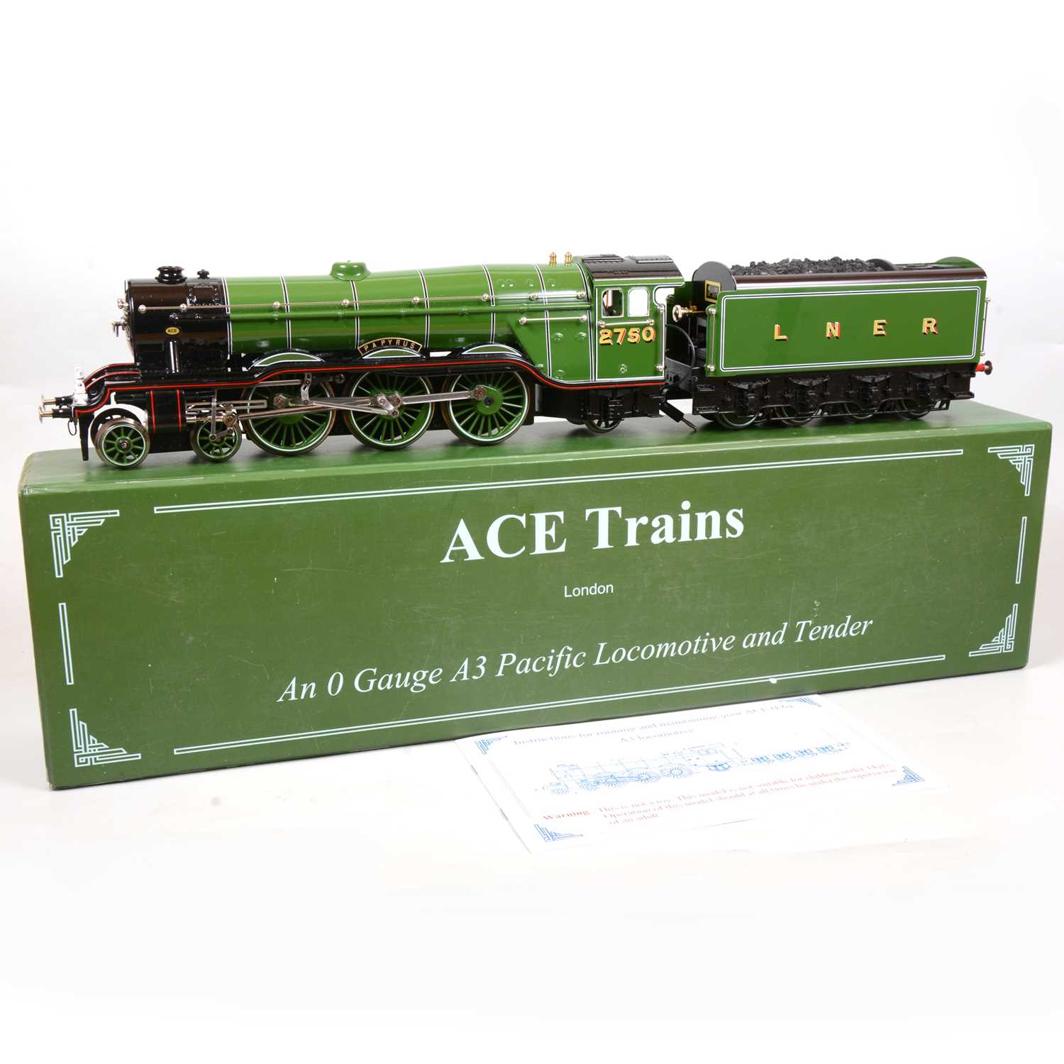Lot 18 - ACE trains O gauge model railway locomotive and tender, LNER 4-6-2, 'Papyrus'