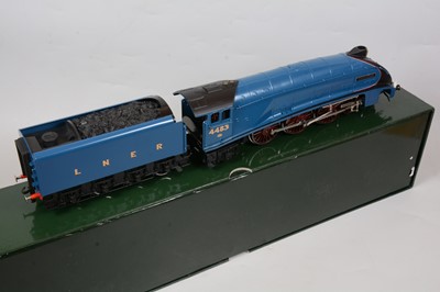 Lot 19 - Darstaed Trains De Luxe O gauge model railway locomotive and tender, LNER 4-6-2, 'Kingfisher'