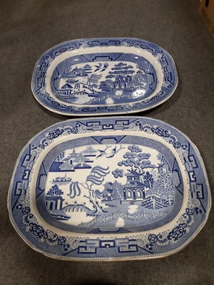 Lot 114 - A collection of Staffordshire Willow pattern