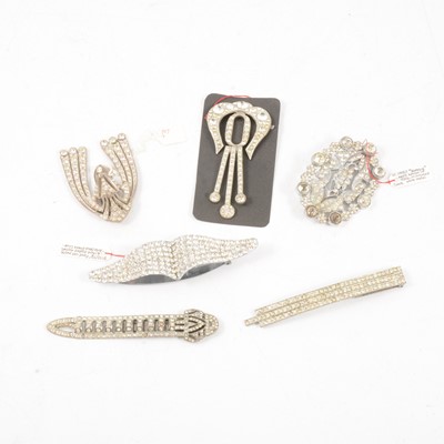 Lot 403 - Six oversize vintage paste set dress clips and brooches.