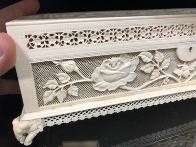 Lot 84 - Chinese carved ivory casket, late 19th century