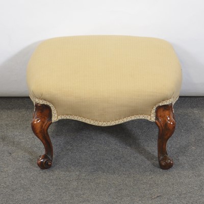 Lot 428 - Victorian walnut footstool