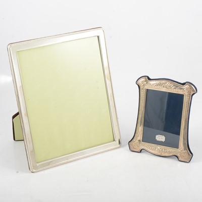 Lot 145 - Modern silver photograph frame