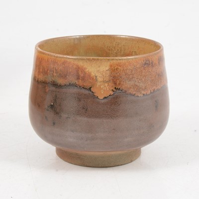 Lot 1046 - Shimaoka Tatsuzo, a stoneware teabowl; and another Korean teacup
