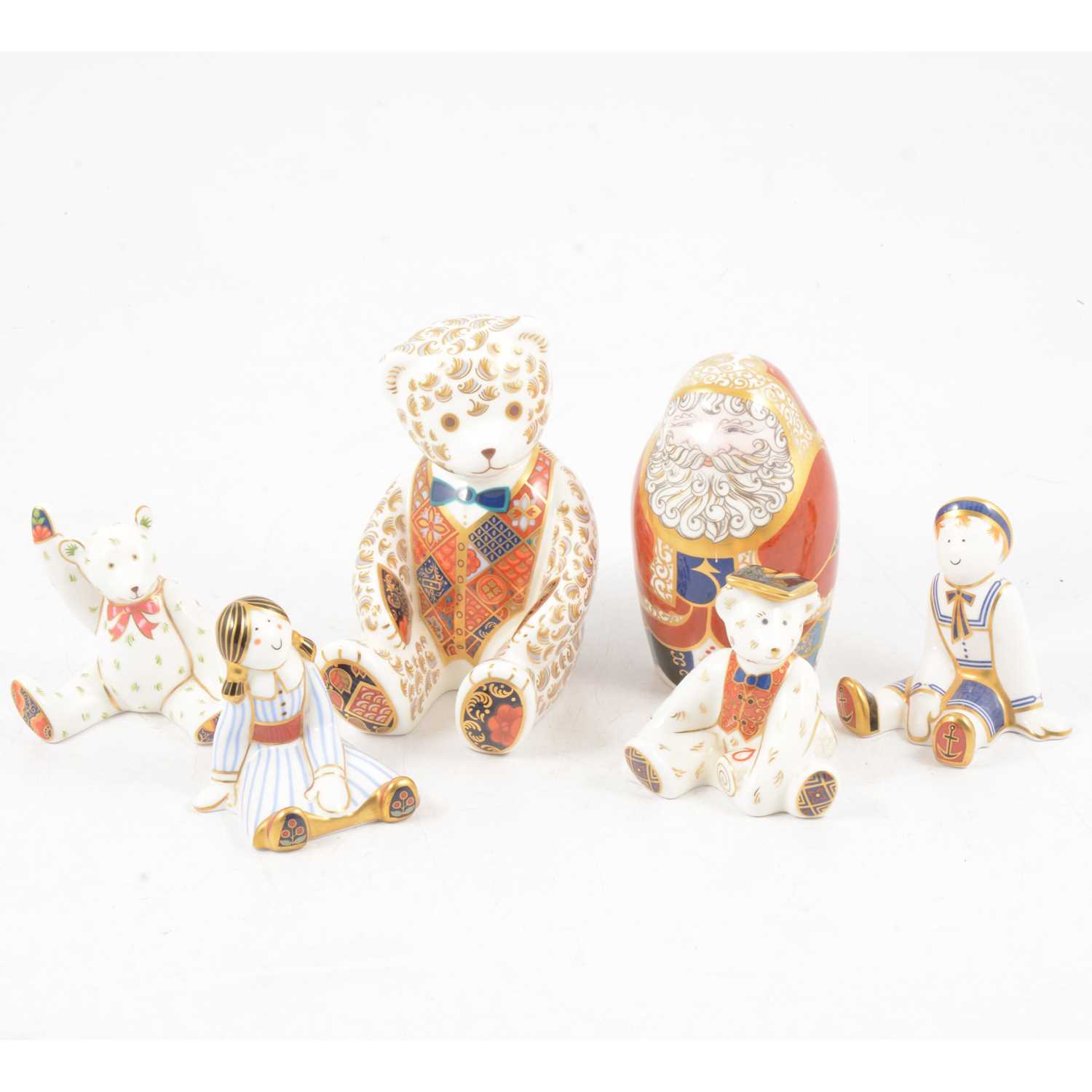 Lot 11 - Six Royal Crown Derby paperweights