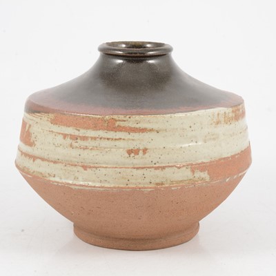 Lot 90 - Doreen Blumhardt, a stoneware vase, circa 1967