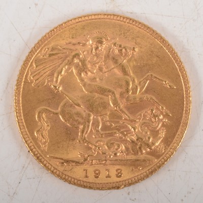 Lot 209 - George V gold Sovereign coin, 1913